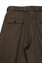 Load image into Gallery viewer, KLASICA EXTRA WIDE MILLITARY CHINO PANTS / HIGH DENSITY COMPACT YARN (WARNUT)