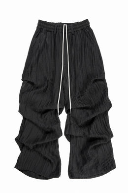 A.F ARTEFACT SHEER YO-RYU TUCK BAGGY PANTS (BLACK)