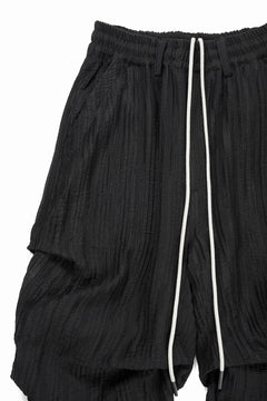 画像をギャラリービューアに読み込む, A.F ARTEFACT SHEER YO-RYU TUCK BAGGY PANTS (BLACK)
