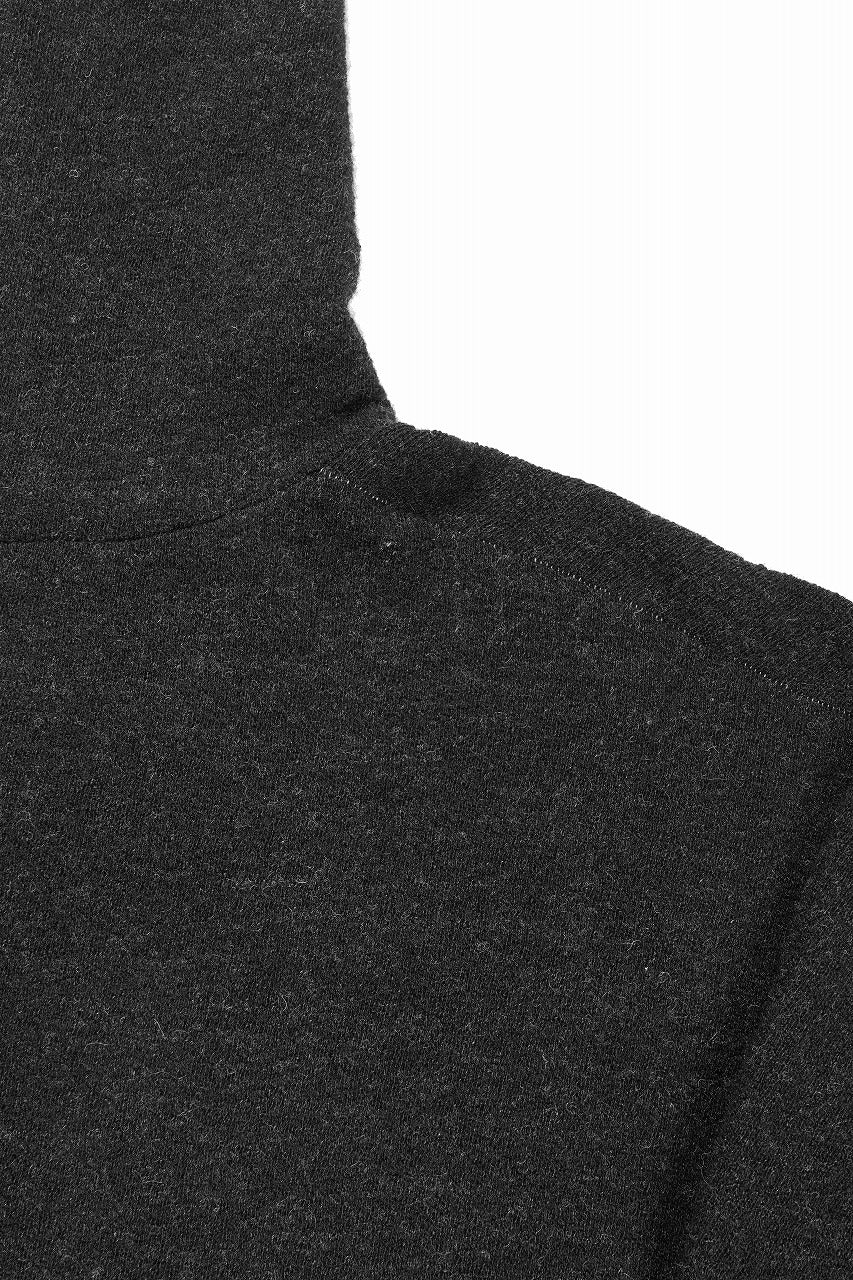 Load image into Gallery viewer, KLASICA VOLUME TURTLE NECK / SHETLAND WOOL AMUNZEN (CARBON)