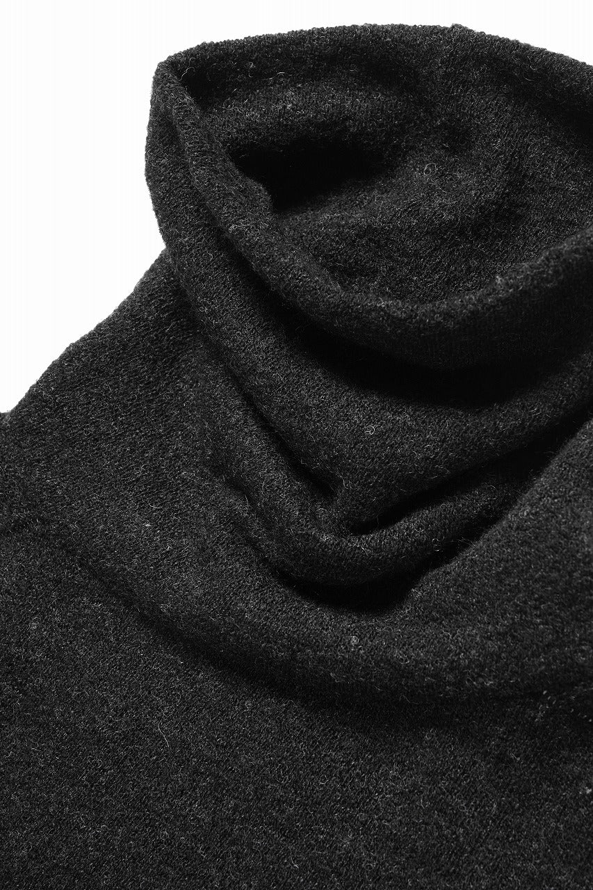 Load image into Gallery viewer, KLASICA VOLUME TURTLE NECK / SHETLAND WOOL AMUNZEN (CARBON)
