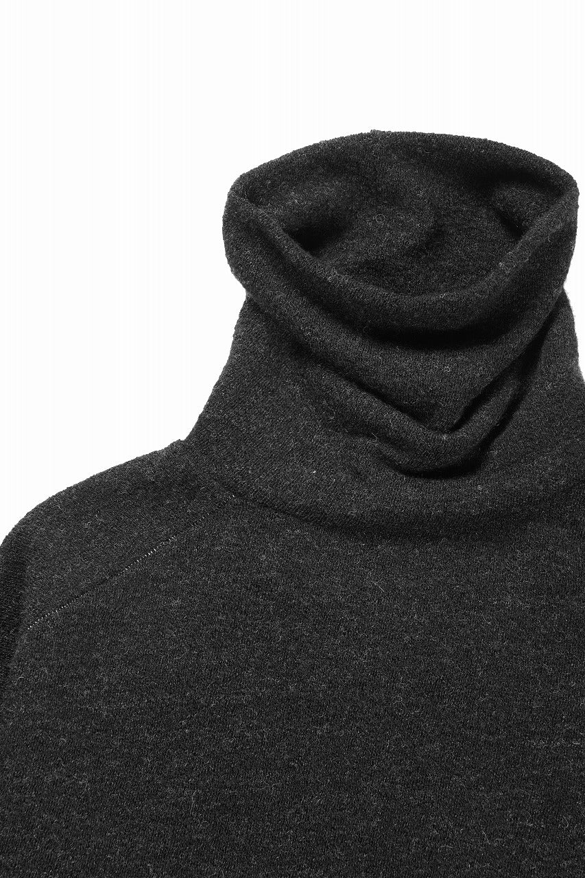 Load image into Gallery viewer, KLASICA VOLUME TURTLE NECK / SHETLAND WOOL AMUNZEN (CARBON)