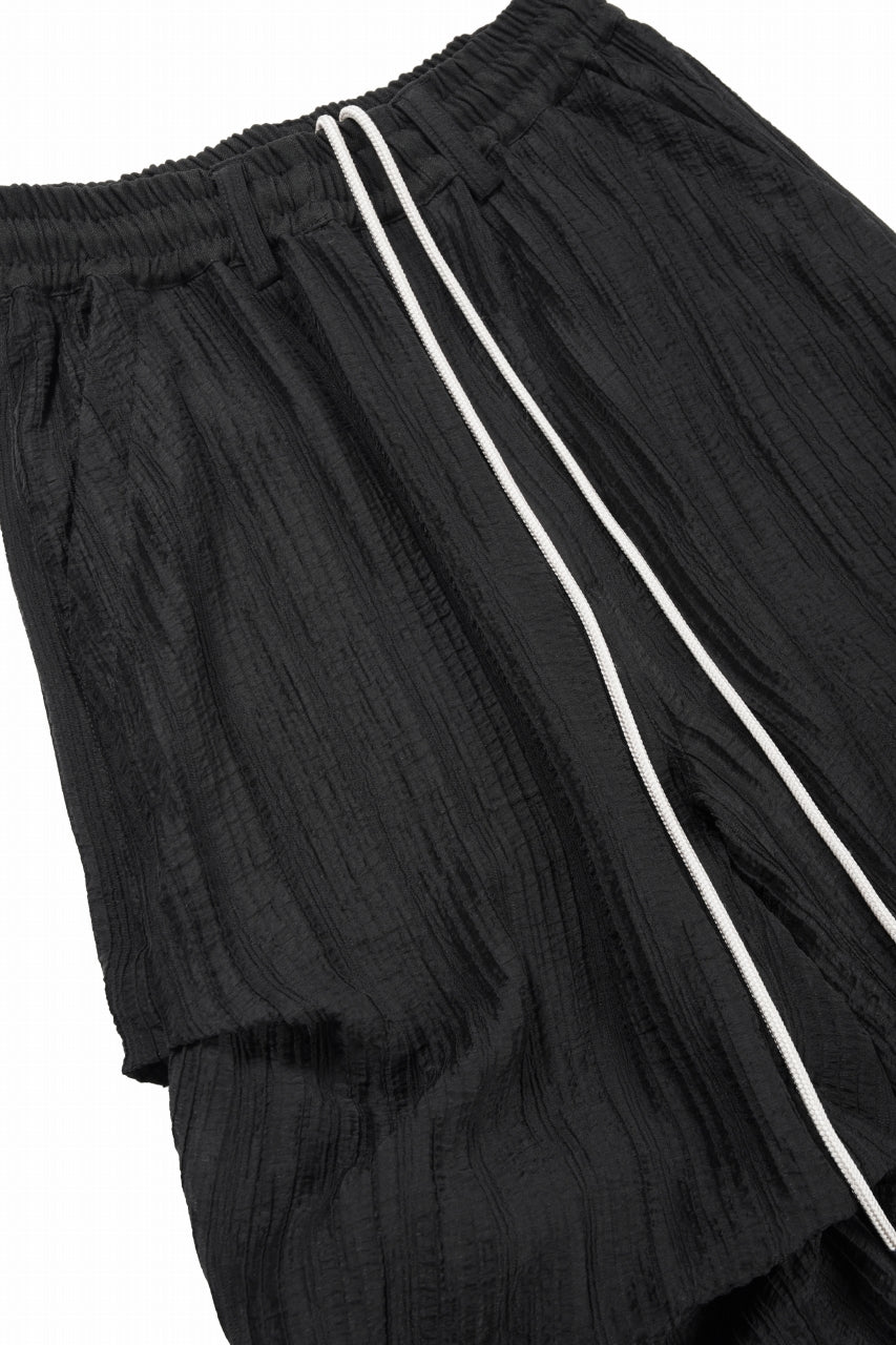 A.F ARTEFACT SHEER YO-RYU TUCK BAGGY PANTS (BLACK)