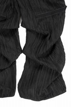 画像をギャラリービューアに読み込む, A.F ARTEFACT SHEER YO-RYU TUCK BAGGY PANTS (BLACK)