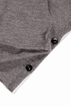 Load image into Gallery viewer, KLASICA WEARABLE BIG STOLE PONCHO / SHETLAND WOOL AMUNZEN (SAND)