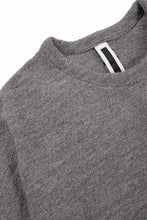 Load image into Gallery viewer, KLASICA WEARABLE BIG STOLE PONCHO / SHETLAND WOOL AMUNZEN (SAND)