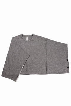 Load image into Gallery viewer, KLASICA WEARABLE BIG STOLE PONCHO / SHETLAND WOOL AMUNZEN (SAND)