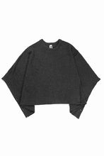 Load image into Gallery viewer, KLASICA WEARABLE BIG STOLE PONCHO / SHETLAND WOOL AMUNZEN (CARBON)
