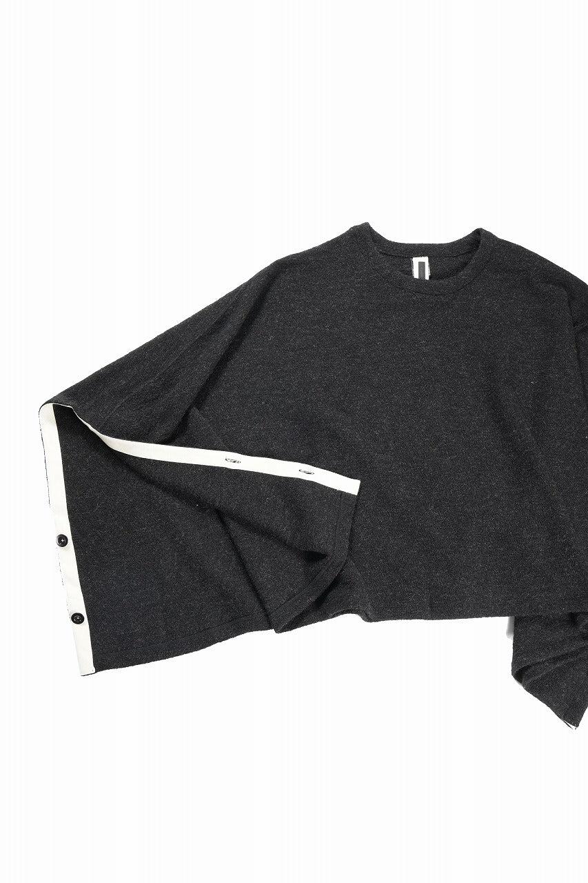 Load image into Gallery viewer, KLASICA WEARABLE BIG STOLE PONCHO / SHETLAND WOOL AMUNZEN (CARBON)