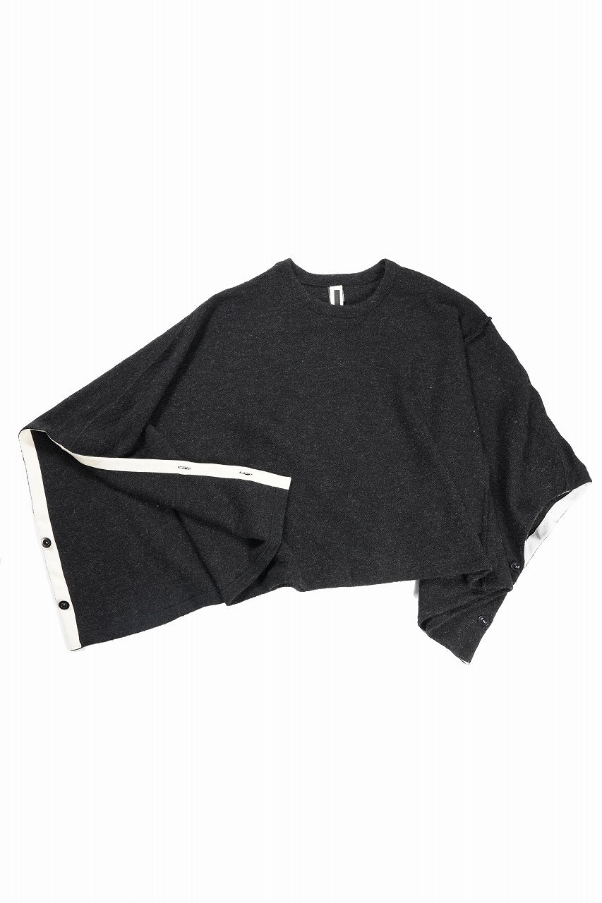 Load image into Gallery viewer, KLASICA WEARABLE BIG STOLE PONCHO / SHETLAND WOOL AMUNZEN (CARBON)