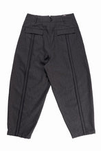Load image into Gallery viewer, KLASICA BACK SEEM TAPERED TROUSERS / FORK NEEDLE PUNCH SUPER 100&#39;s PENCIL STRIPE (IRON BROWN STRIPES)