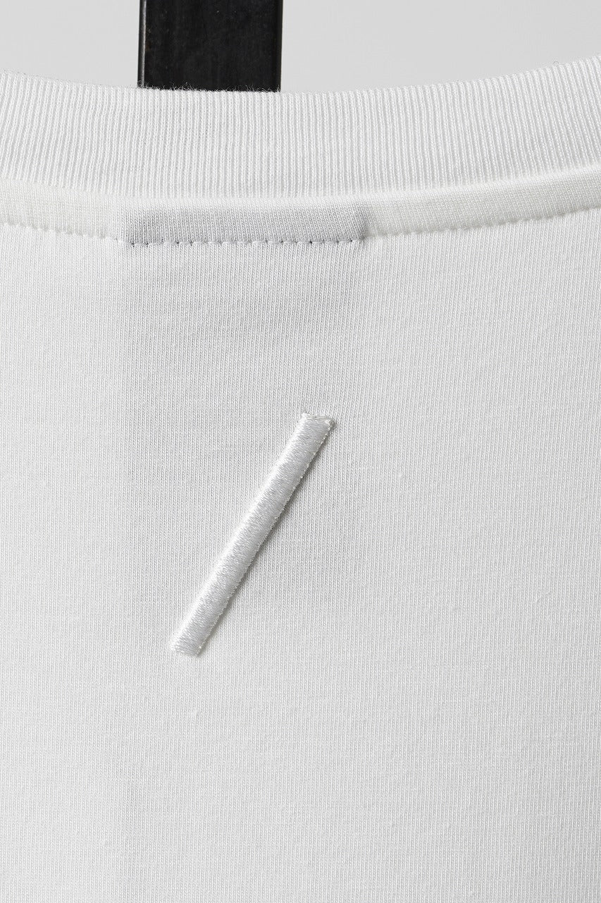Load image into Gallery viewer, thom/krom ROUND NECK T-SHIRT / RELAXED FIT (OFF WHITE)