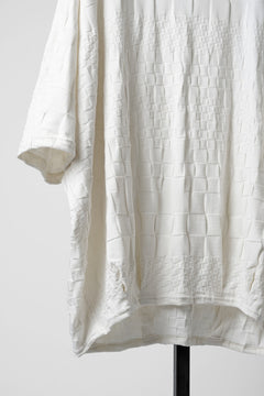 画像をギャラリービューアに読み込む, A.F ARTEFACT GRADIENT PLAID PATTERN DOLMAN TEE (CREAM)