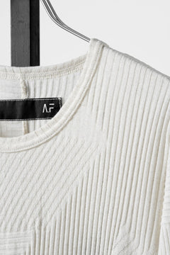 画像をギャラリービューアに読み込む, A.F ARTEFACT DEFORMED STRIPE PATTERN SLIM TEE (CREAM)