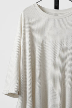 画像をギャラリービューアに読み込む, A.F ARTEFACT DEFORMED STRIPE PATTERN DOLMAN TEE (CREAM)