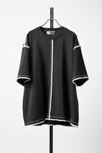 Load image into Gallery viewer, OBLADI BLACK T-SHIRT WIDTH BEIGE OVERLOCK STITCHING (BLACK)