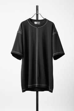 Load image into Gallery viewer, OBLADI BEIGE STITCHES ON BLACK T-SHIRT (BLACK)