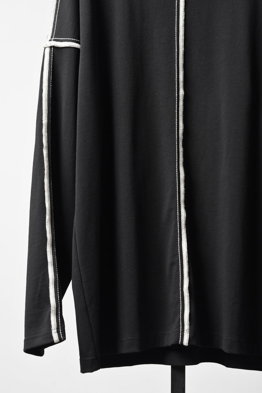 Load image into Gallery viewer, OBLADI DROP SHOULDER LONG SLEEVE T-SHIRT WIDTH BEIGE OVERLOCK STITCHING (BLACK)