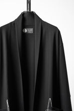 画像をギャラリービューアに読み込む, OBLADI CARDIGAN WITH BEIGE STITCHED POCKET (BLACK)
