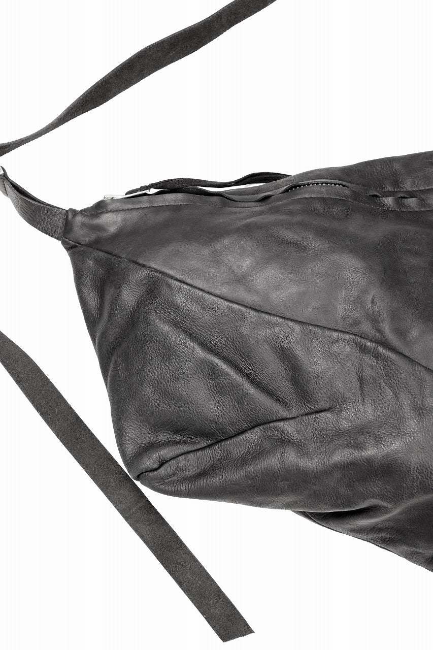 画像をギャラリービューアに読み込む, werkschwarz exclusive SHOULDER BAG 21p / PULL UP COW LEATHER (BLACK)