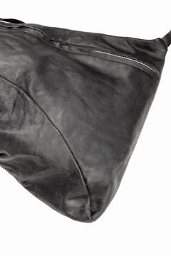 画像をギャラリービューアに読み込む, werkschwarz exclusive SHOULDER BAG 21p / PULL UP COW LEATHER (BLACK)