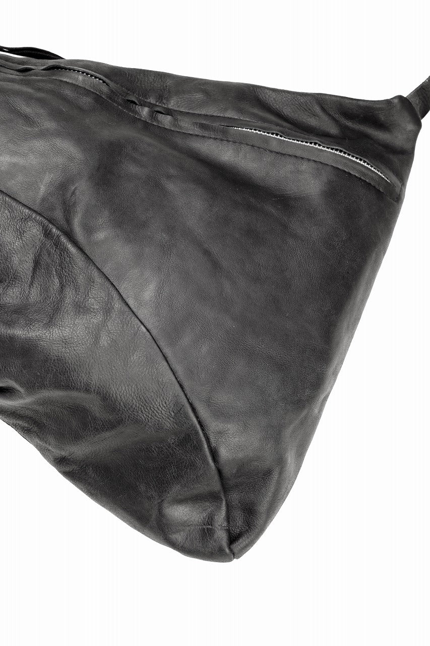 画像をギャラリービューアに読み込む, werkschwarz exclusive SHOULDER BAG 21p / PULL UP COW LEATHER (BLACK)