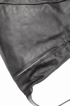 画像をギャラリービューアに読み込む, werkschwarz exclusive SHOULDER BAG 21p / PULL UP COW LEATHER (BLACK)