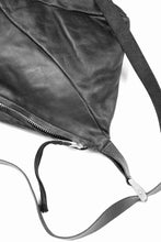 画像をギャラリービューアに読み込む, werkschwarz exclusive SHOULDER BAG 21p / PULL UP COW LEATHER (BLACK)