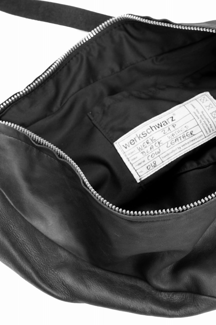 画像をギャラリービューアに読み込む, werkschwarz exclusive SHOULDER BAG 21p / PULL UP COW LEATHER (BLACK)