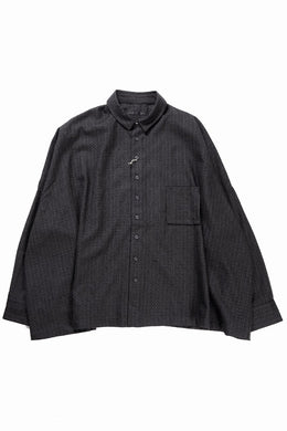 KLASICA EXTRA WIDE OUTER SHIRTS / FORK NEEDLE PUNCH SUPER 100's PENCIL STRIPE (IRON BROWN STRIPES)