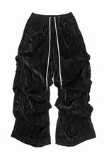 画像をギャラリービューアに読み込む, A.F ARTEFACT WASHER VELOR TUCK WIDE PANTS (BLACK)
