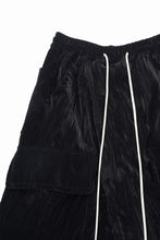 画像をギャラリービューアに読み込む, A.F ARTEFACT WASHER VELOR WRAP SKIRT SHORTS (BLACK)