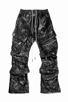 A.F ARTEFACT TUCK CARGO PANTS / WASHER SYNTHETIC LEATHER (BLACK)