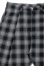画像をギャラリービューアに読み込む, A.F ARTEFACT TUCK WIDE EASY PANTS / TARTAN CHECK (BLACK x GREY)