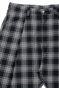 画像をギャラリービューアに読み込む, A.F ARTEFACT TUCK WIDE EASY PANTS / TARTAN CHECK (BLACK x GREY)