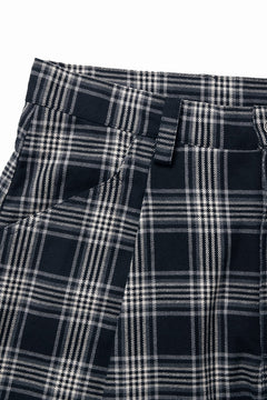 画像をギャラリービューアに読み込む, A.F ARTEFACT TUCK WIDE EASY PANTS / TARTAN CHECK (BLACK x GREY)