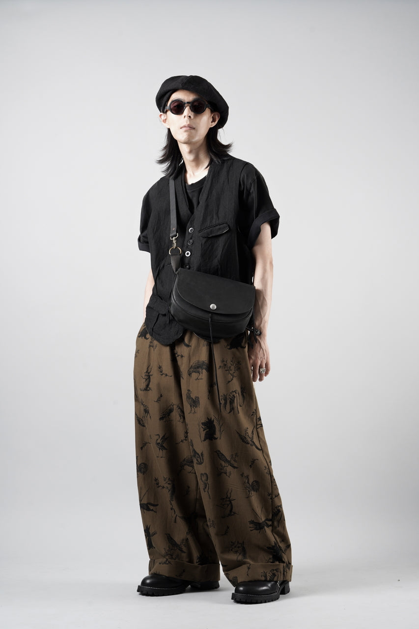 Load image into Gallery viewer, ierib x LOOM exclusive Medicine Bag / Saddle Leather (BLACK)