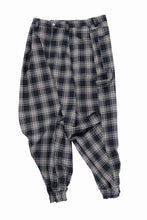 画像をギャラリービューアに読み込む, A.F ARTEFACT TUCK WIDE EASY PANTS / TARTAN CHECK (BLACK x GREY)