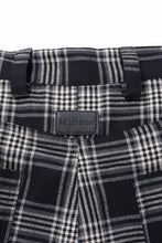 画像をギャラリービューアに読み込む, A.F ARTEFACT TUCK WIDE EASY PANTS / TARTAN CHECK (BLACK x GREY)