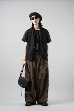 Load image into Gallery viewer, ierib x LOOM exclusive Medicine Bag / Saddle Leather (BLACK)