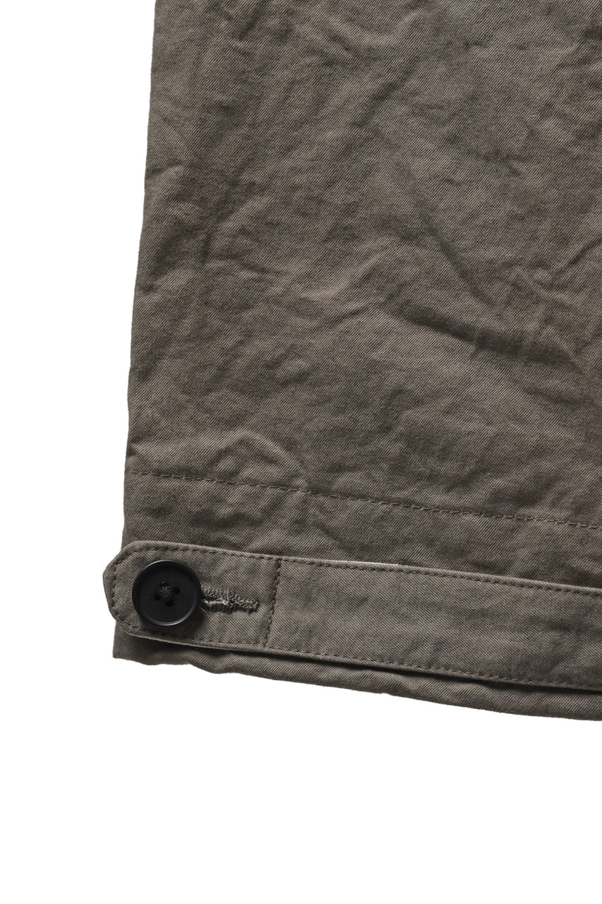 Load image into Gallery viewer, KLASICA "LINDBERG Ⅱ-TW" SIDE TUCKED WIDE STRAIGHT TROUSERS / HAND DYED HIGH DENSITY TWILL (DUST)