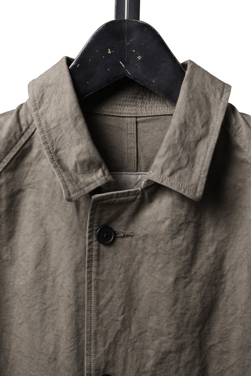 Load image into Gallery viewer, KLASICA "GHOST Ⅱ" SINGLE LAYER BALMACAAN COAT / HAND DYED HIGH DENSITY TWILL (DUST)