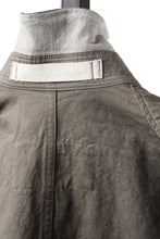 Load image into Gallery viewer, KLASICA "GHOST Ⅱ" SINGLE LAYER BALMACAAN COAT / HAND DYED HIGH DENSITY TWILL (DUST)
