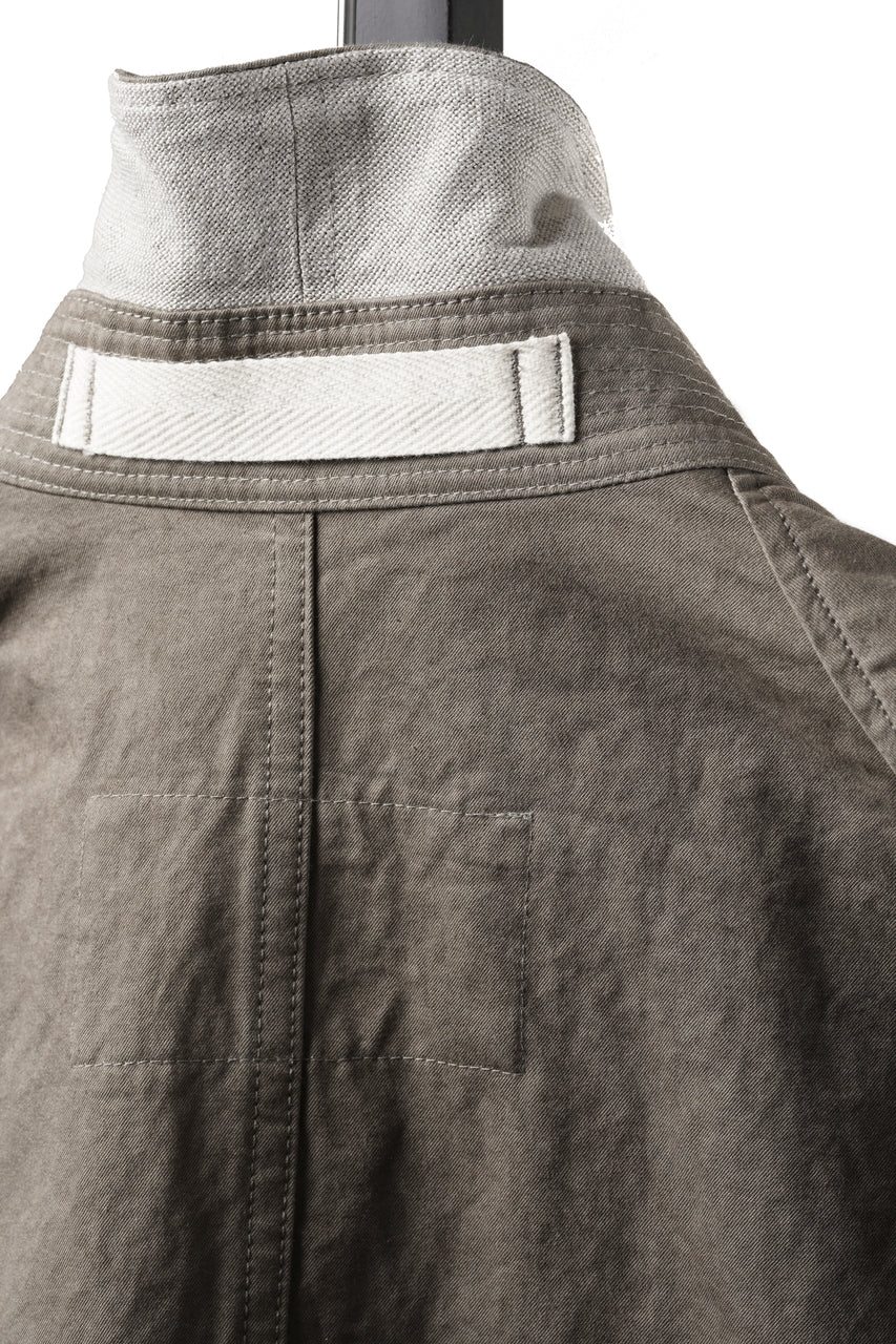 Load image into Gallery viewer, KLASICA "GHOST Ⅱ" SINGLE LAYER BALMACAAN COAT / HAND DYED HIGH DENSITY TWILL (DUST)