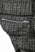 画像をギャラリービューアに読み込む, A.F ARTEFACT TUCK CARGO PANTS / LUXURY TWEED (BLACK x GOLD)
