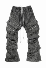 画像をギャラリービューアに読み込む, A.F ARTEFACT TUCK CARGO PANTS / LUXURY TWEED (BLACK x GOLD)
