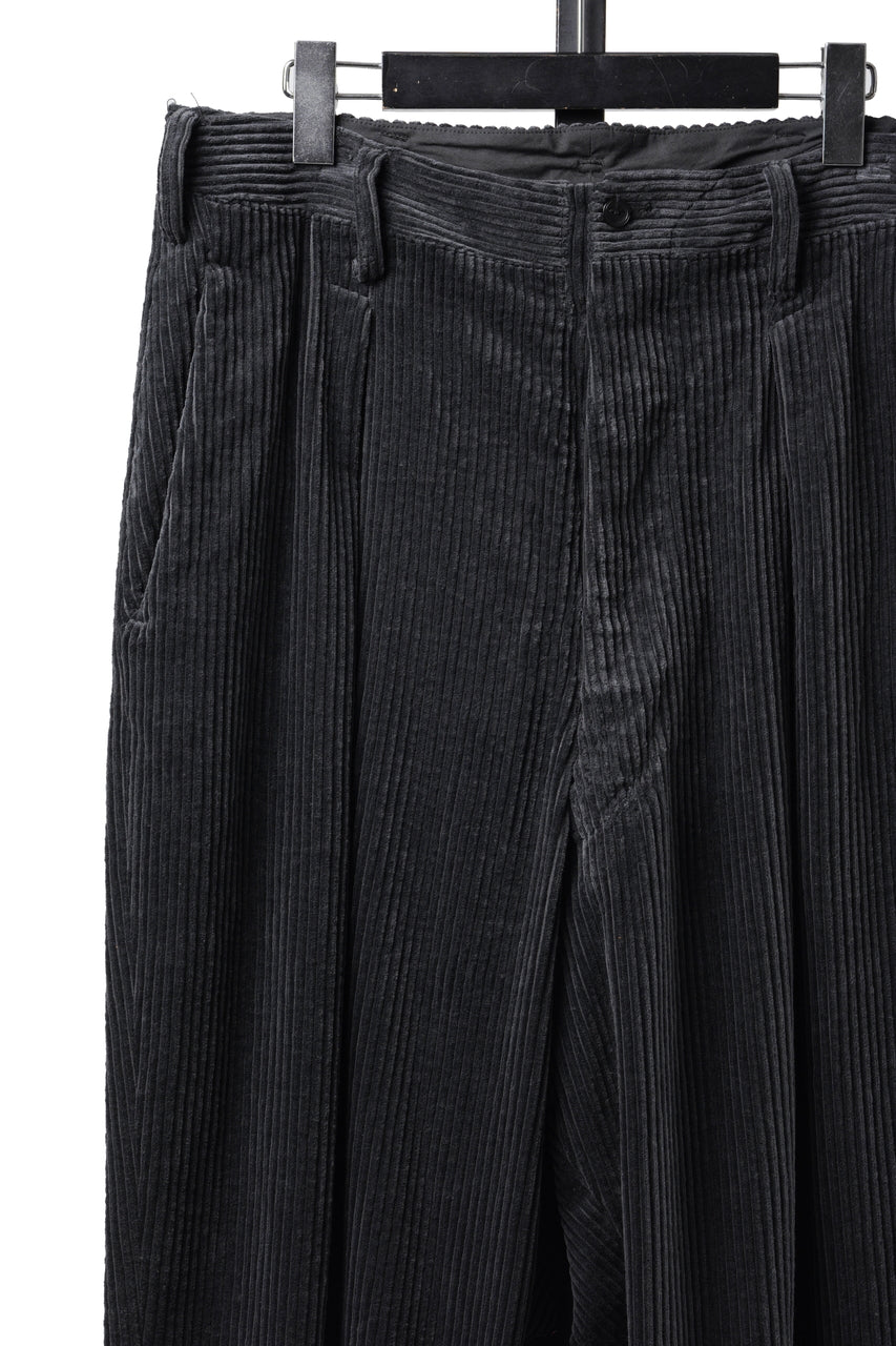 画像をギャラリービューアに読み込む, KLASICA "PACE-CD" WIDE AND TAPERED SILENT TROUSERS / HI-SOFT FINISHED 5-WALE CORDUROY (IRON)
