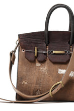 Load image into Gallery viewer, ierib exclusive 2Way Bark Bag 30 / Vintage SAKABUKURO + Waxed Horse Butt (BROWN / EBONY #B)