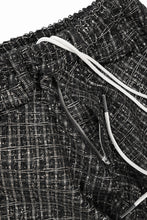 画像をギャラリービューアに読み込む, A.F ARTEFACT TUCK CARGO PANTS / LUXURY TWEED (BLACK x GOLD)