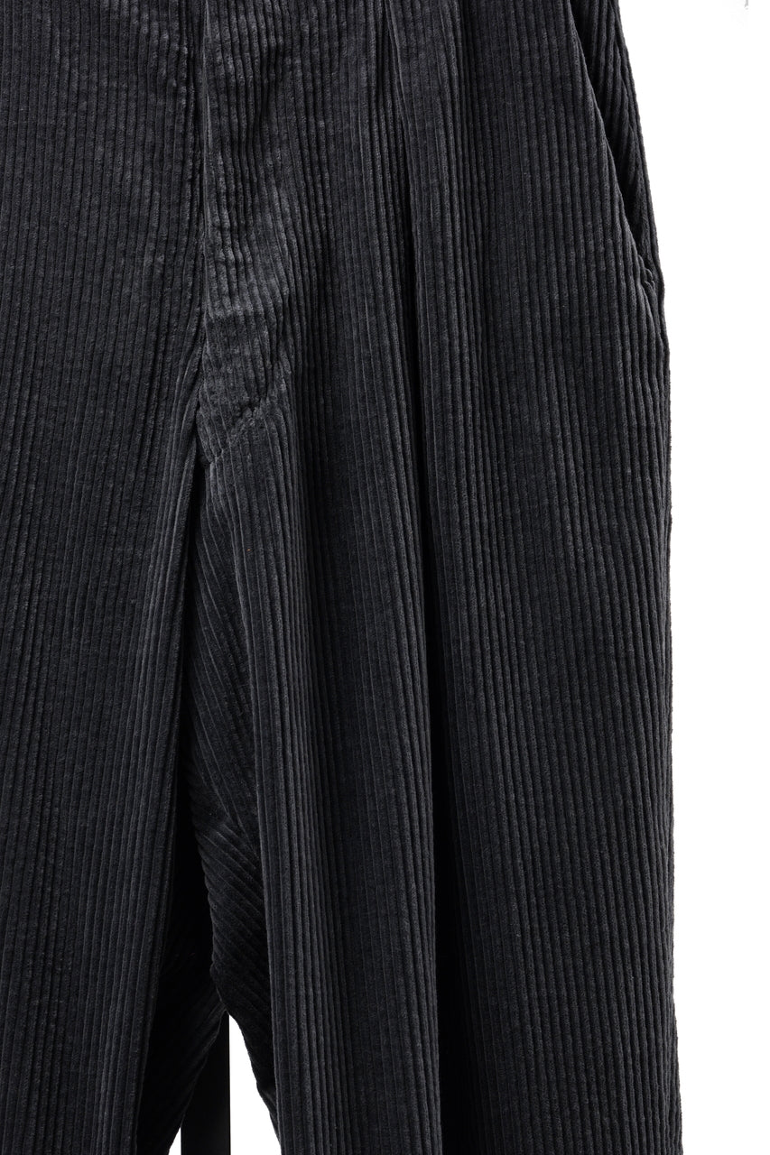 画像をギャラリービューアに読み込む, KLASICA "PACE-CD" WIDE AND TAPERED SILENT TROUSERS / HI-SOFT FINISHED 5-WALE CORDUROY (IRON)